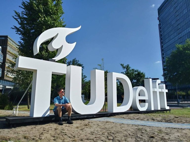 TU Delf